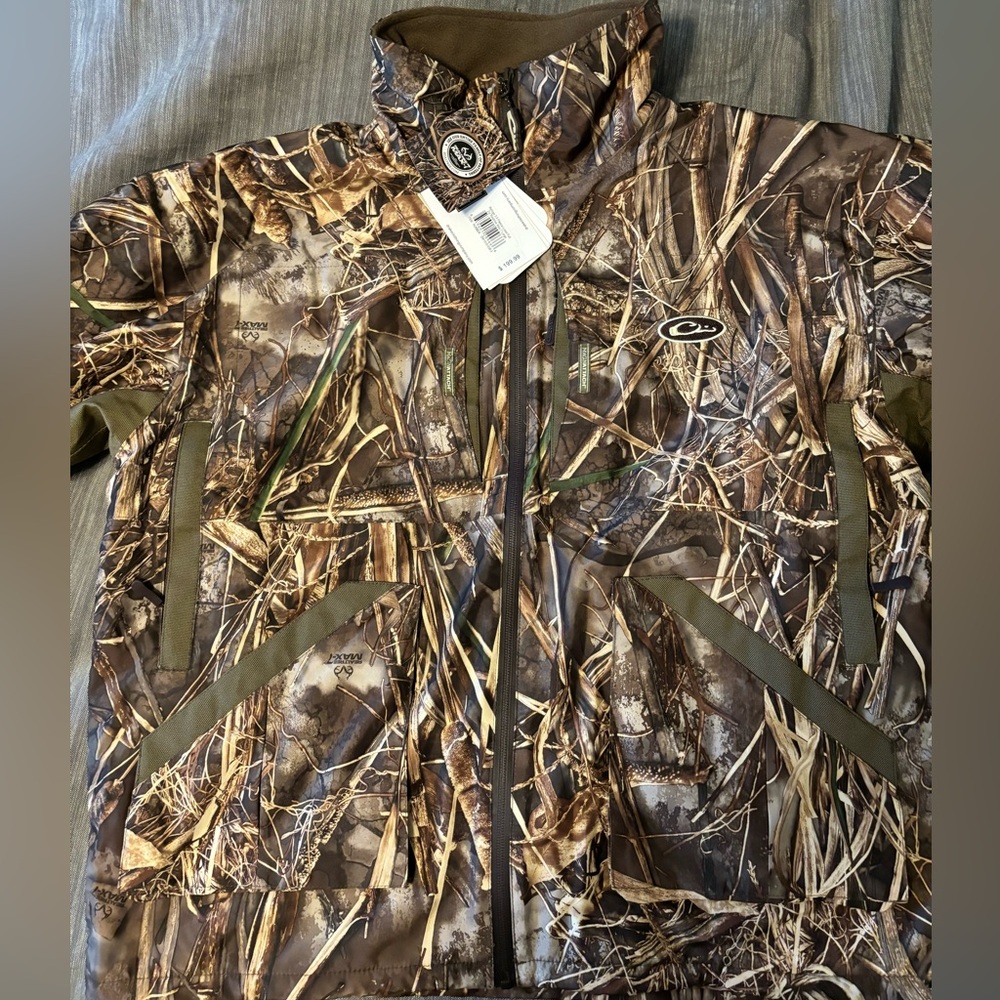 Drake hunting jacket. Size Large